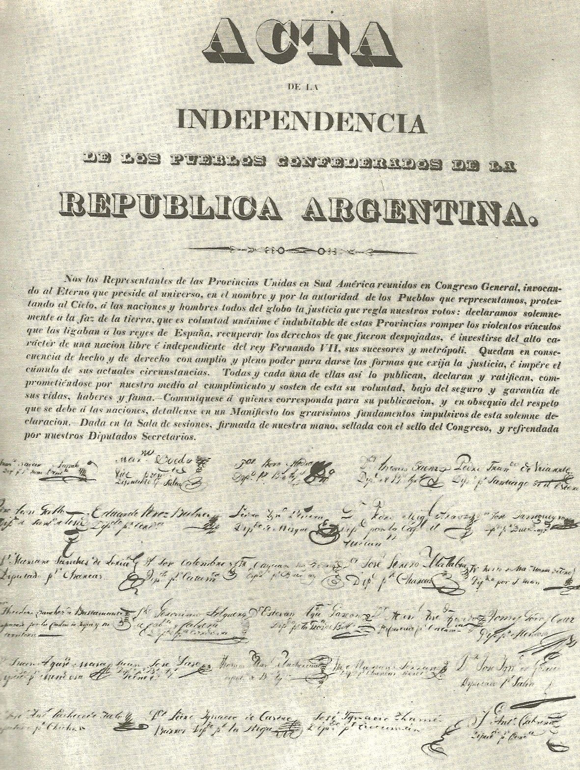 Printed Acta de la Independencia with the declaration text and signatures.